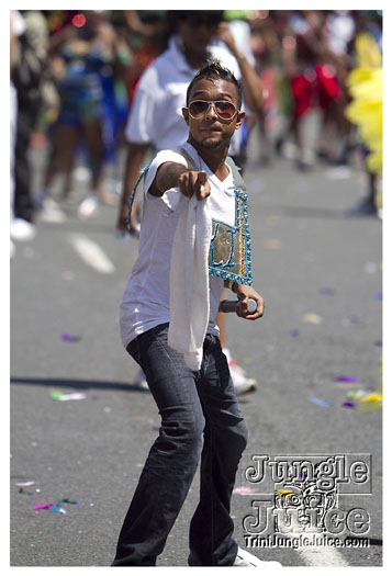 caribana_parade_2011-137