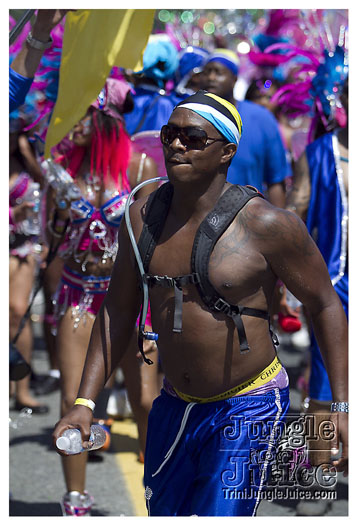 caribana_parade_2011-203