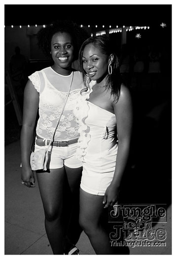 whiteout_jul16-001