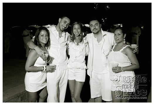 whiteout_jul16-002