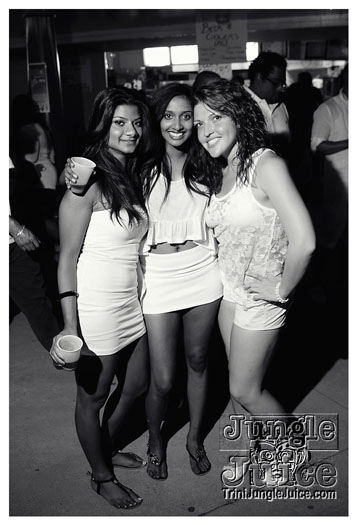 whiteout_jul16-003