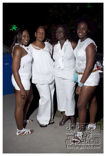 whiteout_jul16-020