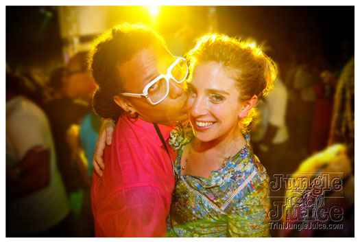 beach_house_2011_part1-286