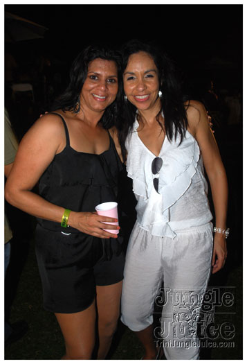 beach_house_2011_part2-189