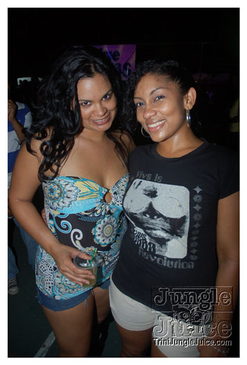 blue_flame_2011-003