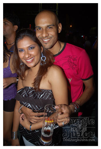 blue_flame_2011-005