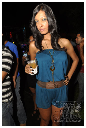 blue_flame_2011-056