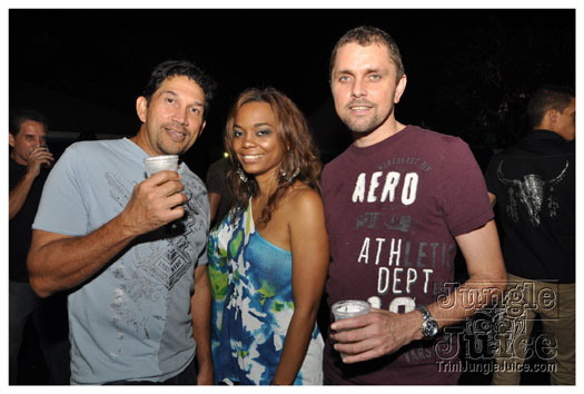 blue_flame_2011-058