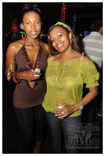 blue_flame_2011-105