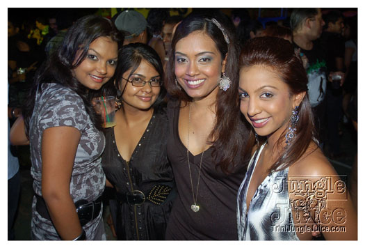 blue_flame_2011-116