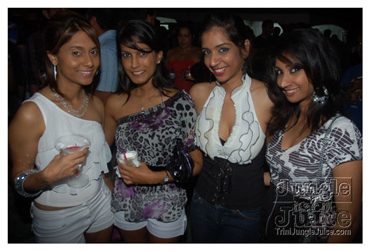 blue_flame_2011-124