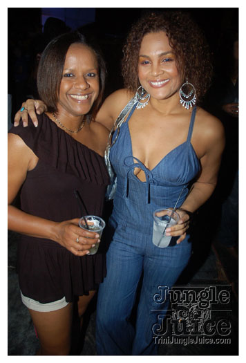 blue_flame_2011-254