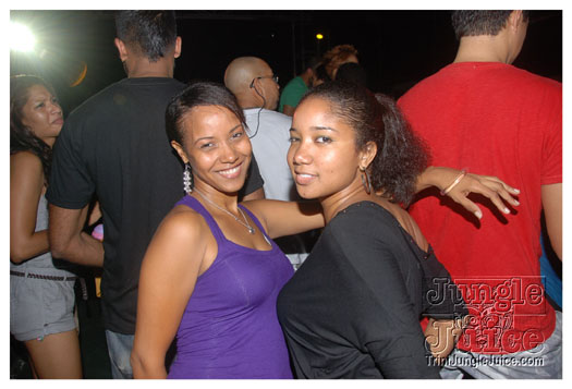 blue_range_cooler_fete_2011-142