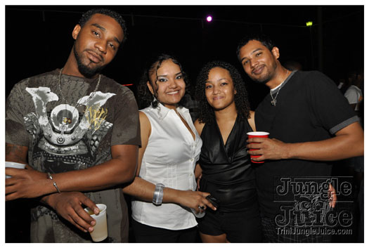 bump_and_wine_2011-207