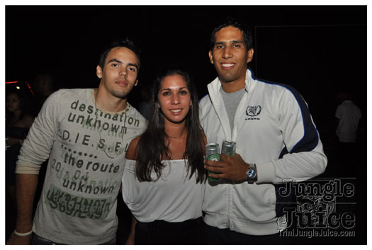 bump_and_wine_2011-215