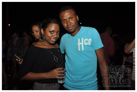 bump_and_wine_2011-270