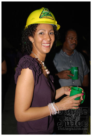caution_2011-005