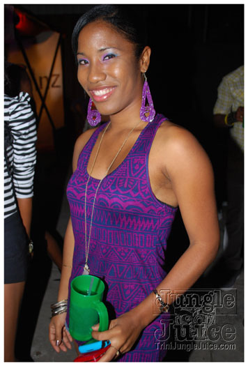 caution_2011-014