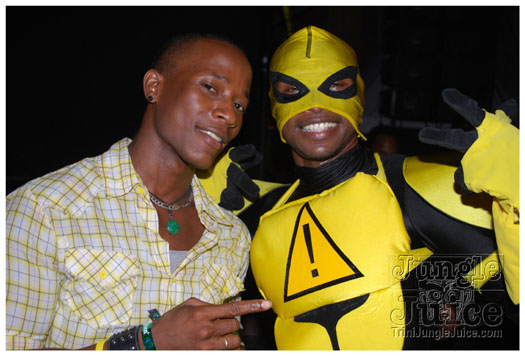 caution_2011-037