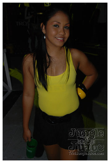 caution_2011-058
