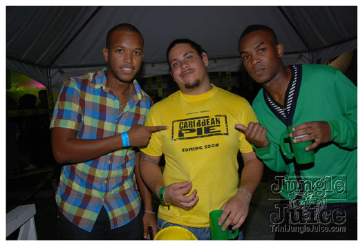caution_2011-077