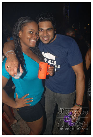 caution_2011-089
