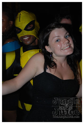caution_2011-092