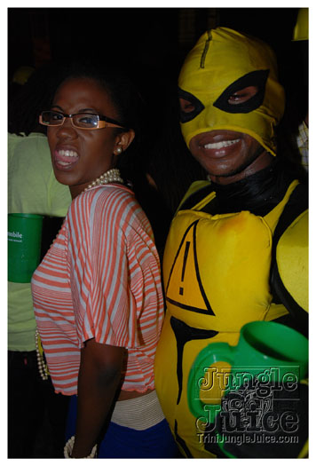 caution_2011-098
