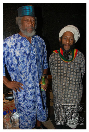central_bank_all_inclusive_2011-187