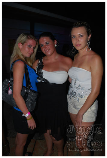 colours_of_shade_4_2011-105