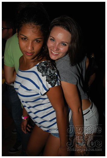 colours_of_shade_4_2011-108