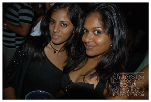 dawn_2011-064