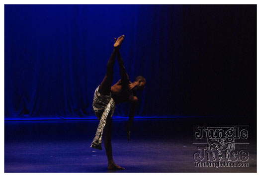 elle_7_apr30-018