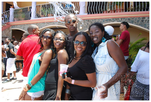 hush_apr25-080