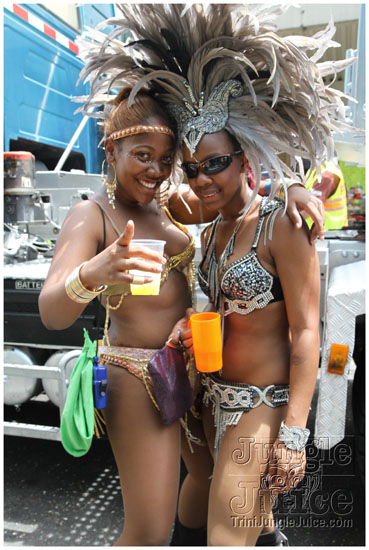 islandpeople_mas_2011_tuesday_part2-112