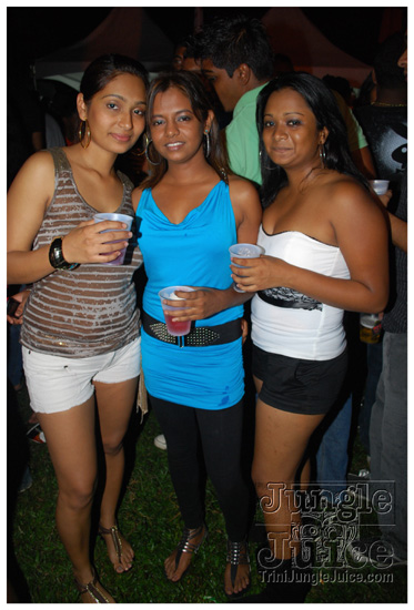 mania_2011-056