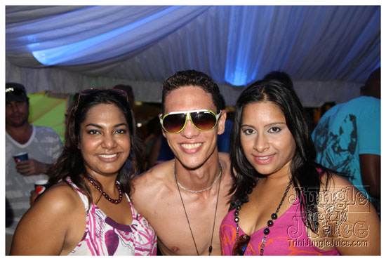 pan_semi_finals_2011_pt2-123