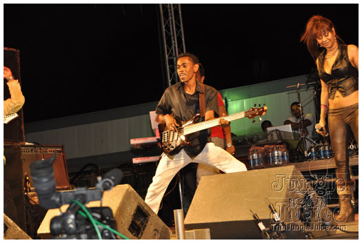 pure_2011-022
