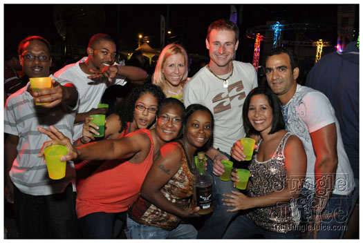 rise_2011-042