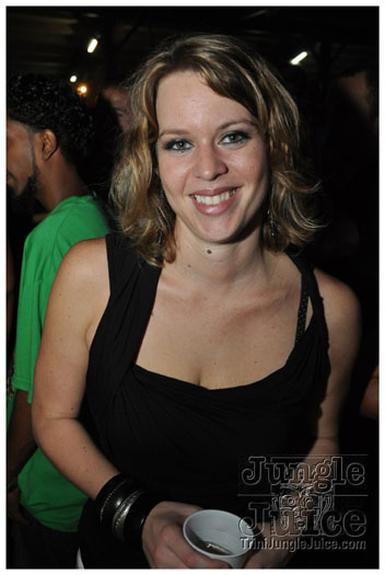 rise_2011-080