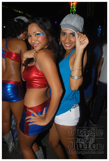 rise_2011-104