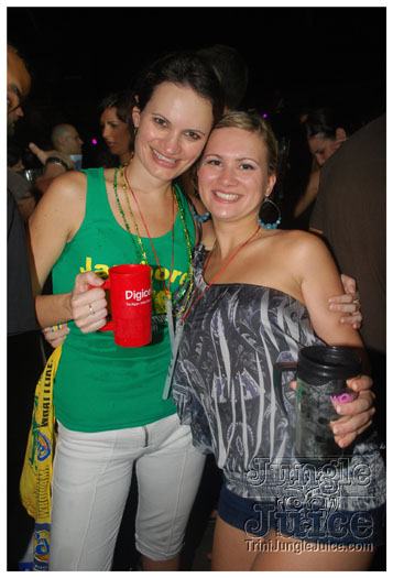 rise_2011-123