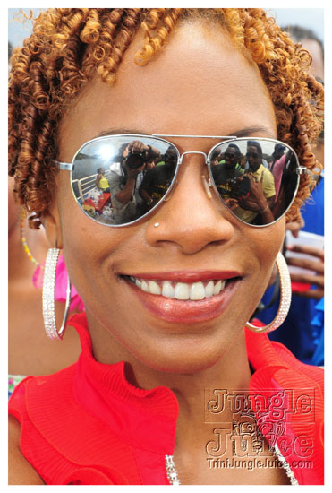 silent_morning_trini_2011-139