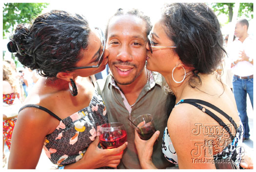 indigo_2011_jun26_pt2-237