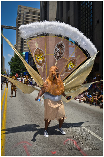 atl_carnival_parade_2012_pt1-090