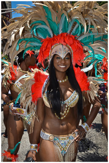 atl_carnival_parade_2012_pt1-151