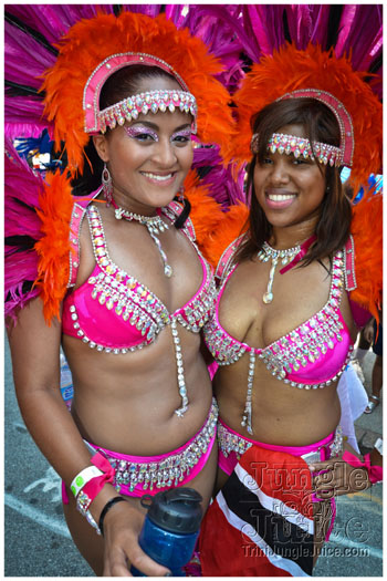atl_carnival_parade_2012_pt1-159