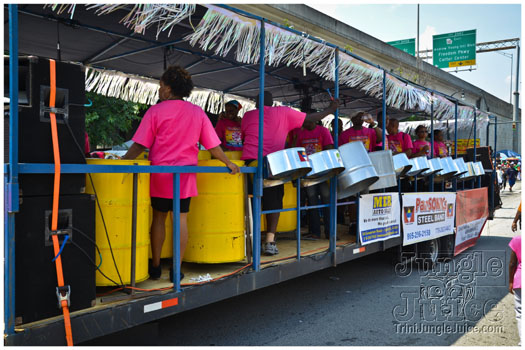 atl_carnival_parade_2012_pt2-106