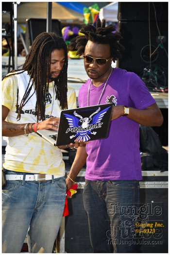 atl_carnival_parade_2012_pt2-114