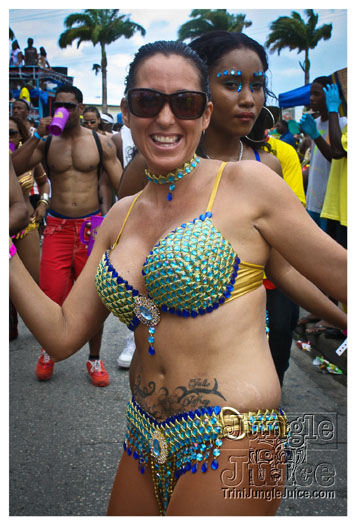 kadooment_day_2012_pt1-179